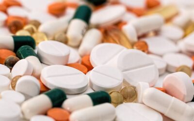 The Essential Guide to Antimicrobial Drugs and Their Key Characteristics